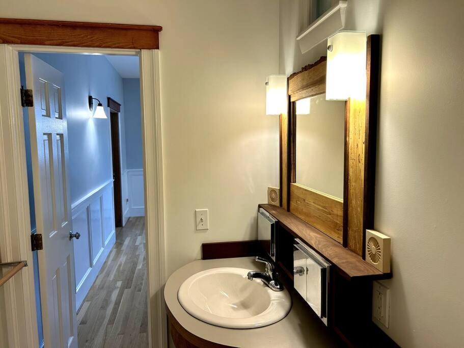 Spacious Medford Gem المظهر الخارجي الصورة